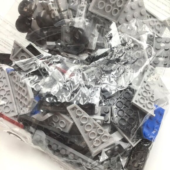 LEGO Star Wars 75082 TIE Advanced Prototype Complete Sealed Bags Minifigures - Picture 8 of 9